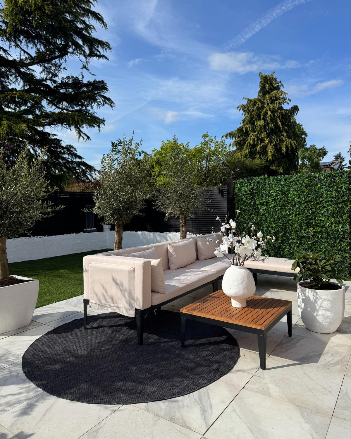 LOUNGE SADA 3-místná Béžová Bracciano - černá/béžová, dřevo - Beliani