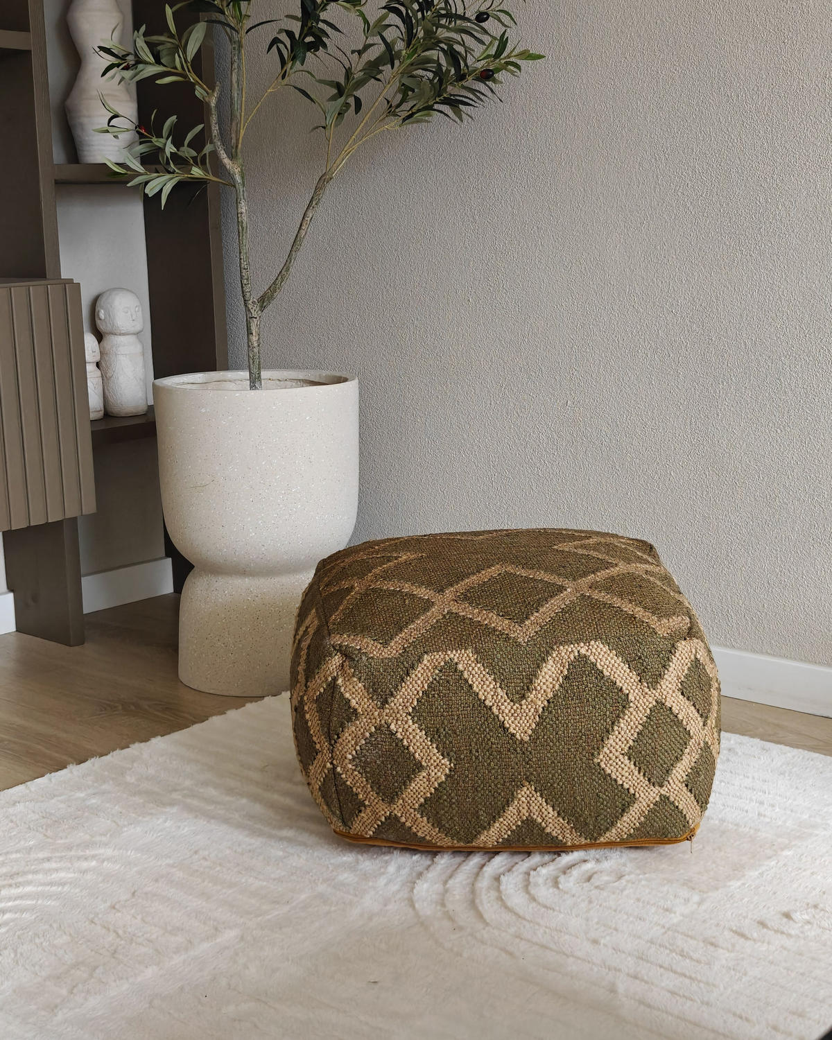 POUF Gopi 50/50/30 cm - verde, materiale naturale (50/30/50cm) - Beliani
