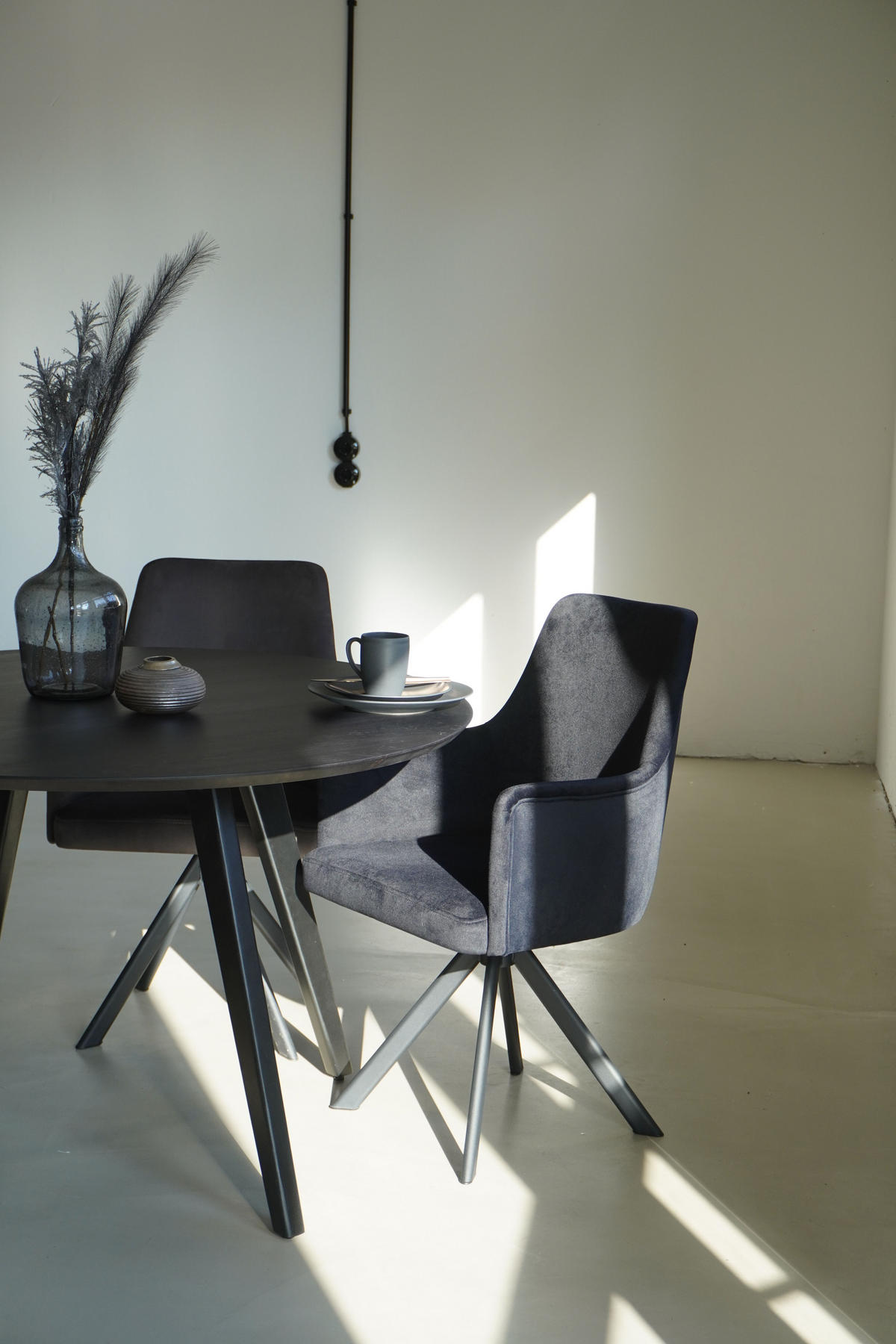 ARMLEHNENSTUHL Sello schwarz mit S-Fuß drehbar - Schwarz, Textil/Metall (55/90/58cm) - INKA furniture