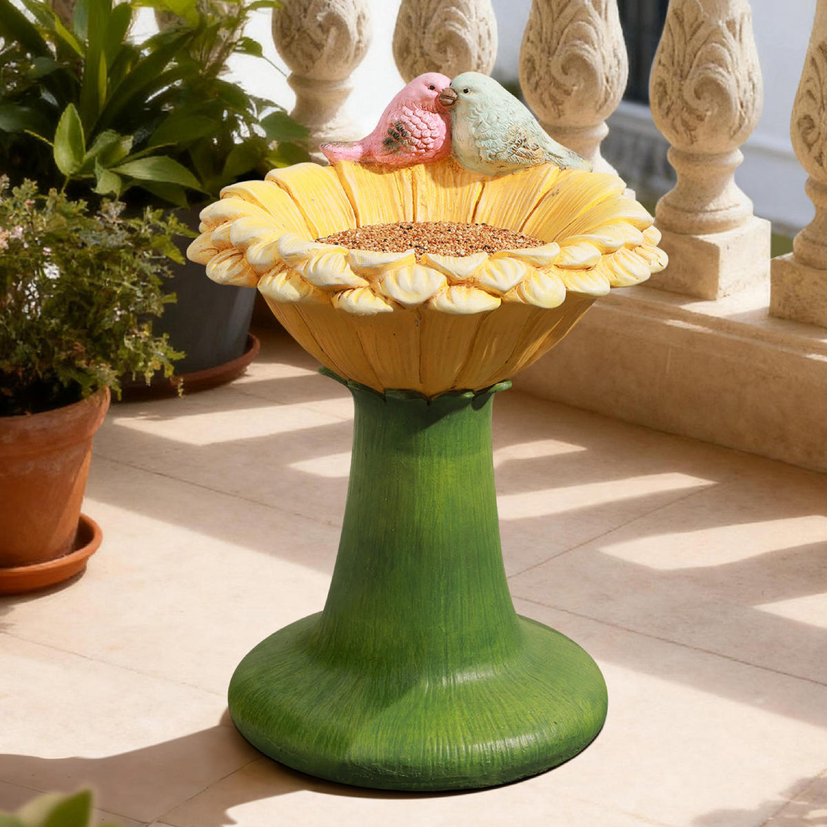 45 cm Hoher Sonnenblumen-Vogelhäuschen- und Vogeltränke-Kombi für den Außenbereich, aus MGO-Material, geeignet für Garten, Veranda und Hof - Multicolor, Kunststoff (32.5/45/32.5cm) - Hometopia