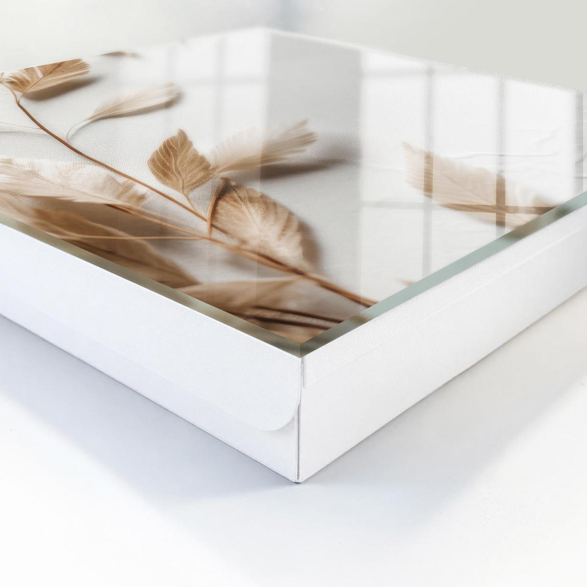 SCHLÜSSELBOX Weiß 30x30 cm – Türöffnung nach rechts - Subtile Natur - Beige, Metall (30/30/5cm) - TULUP