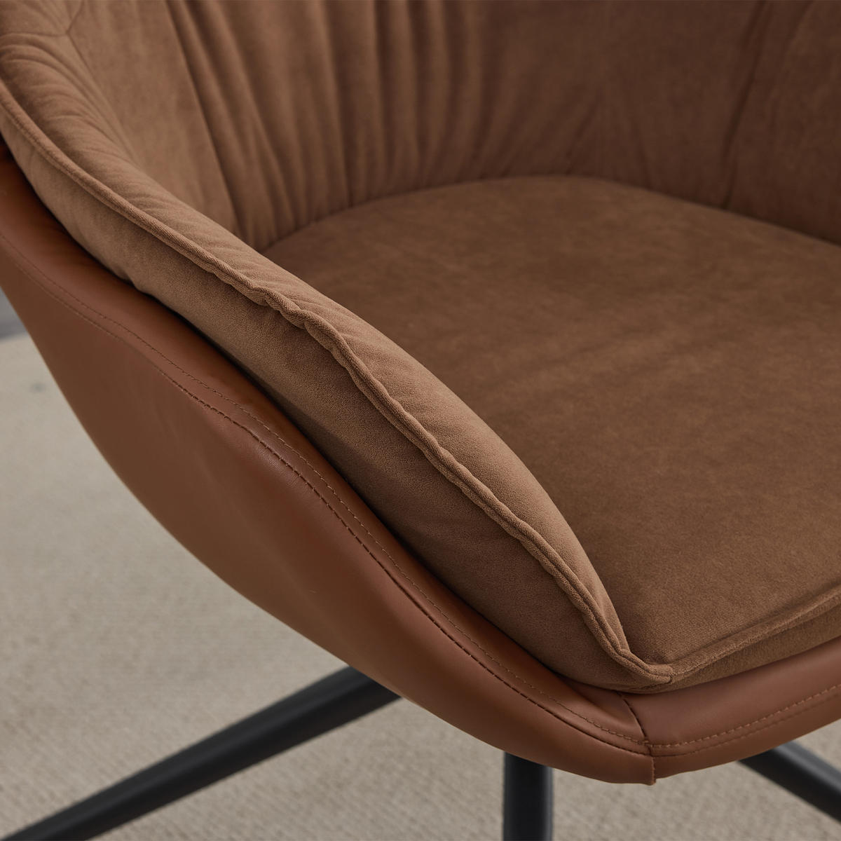 STUHL Kunstleder mit 360°-Drehfunktion, DE-42311, Braun - Braun, Metall (66/80/67.5cm) - ComfortXL