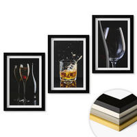WANDBILDER 3er-Set - 20x30 cm Schwarzer Rahmen - Weingläser und Whiskygläser auf schwarzem Hintergrund - Schwarz, Kunststoff (20/30cm) - ArtPrintCave