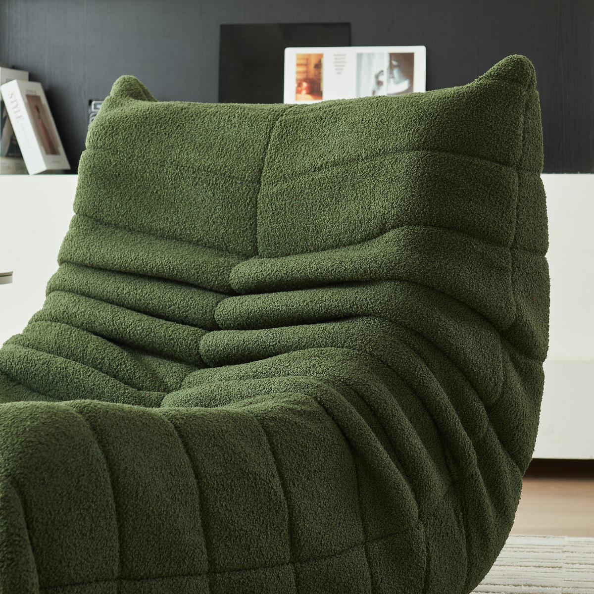 FERNSEH- & RELAXSESSEL Sofa Liegesofa für Wohnzimmer Beige - Grün, Holz (91.44/60.45/101.5cm)