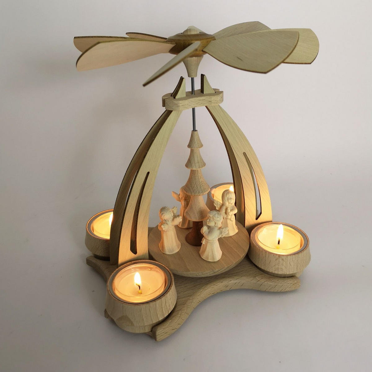 TISCH-PYRAMIDE 4 Engelfiguren a. Südtirol 14/18/24 cm - Multicolor, Holz (0.1/24/0.1cm) - Dekoteam24