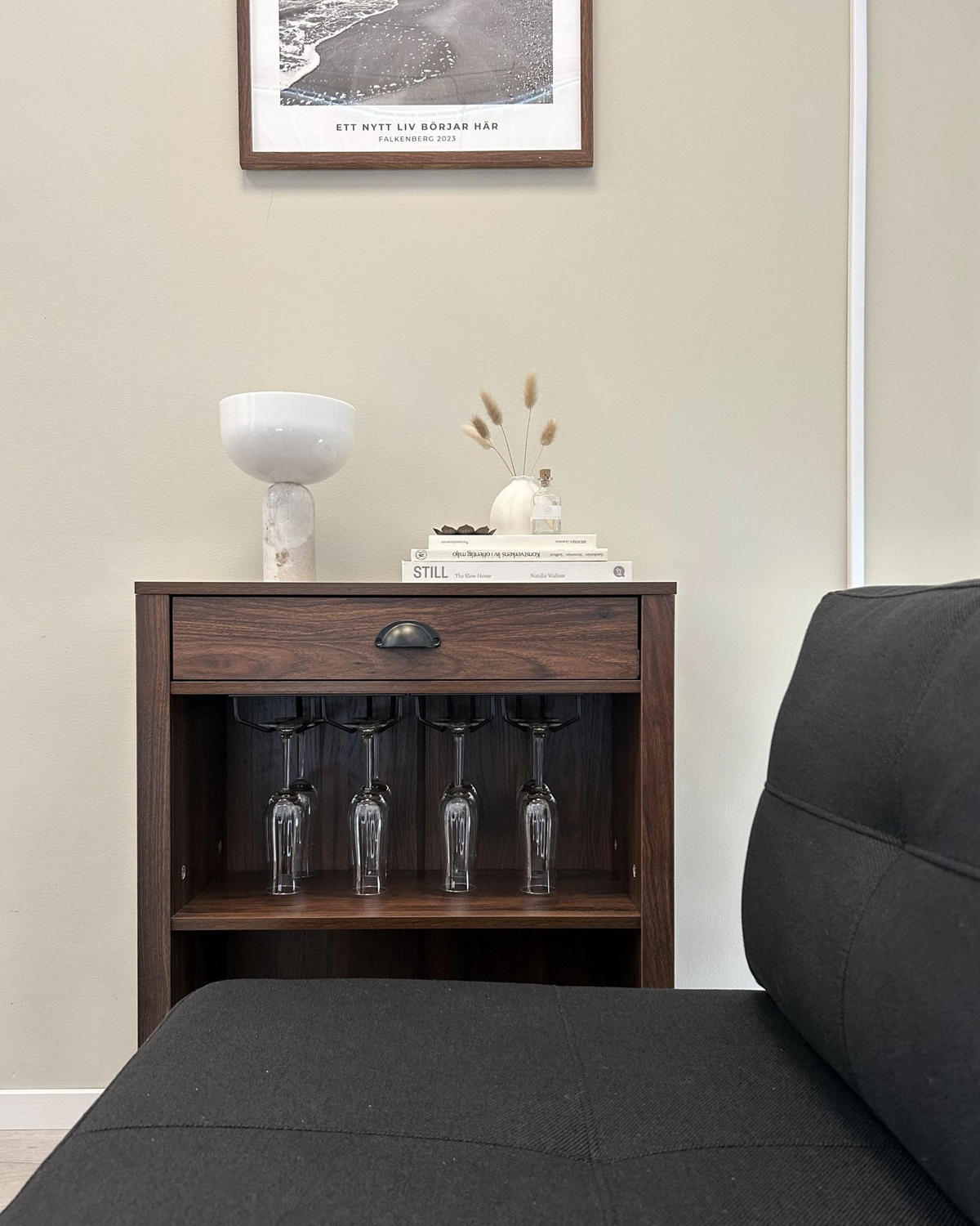SIDEBOARD Tmavě hnědý Walkerston - hnědá, kompozitní dřevo (66/80/30cm) - Beliani