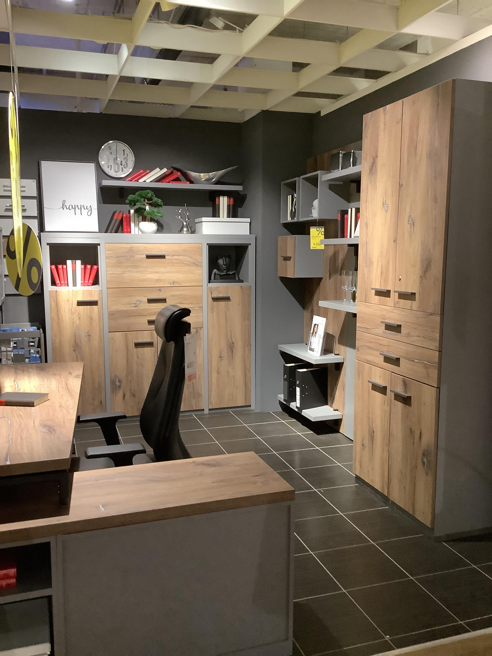 Büro QUANTUM - Moderano