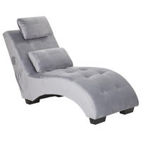 ČALOUNĚNÉ LEHÁTKO CHAISE LONGUE Sametová látka Šedé Simorre - světle šedá, textil (157/82/66cm) - Beliani