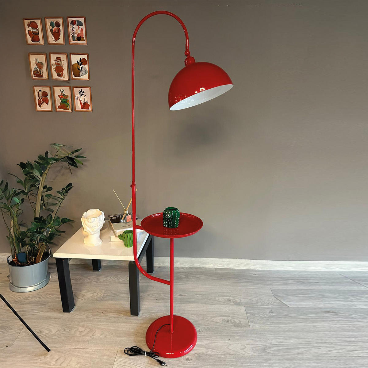 STEHLAMPE Gorkiede aus Metall mit Dimmer und Ablage - Rot, Metall (37/37/170cm) - Bamyum
