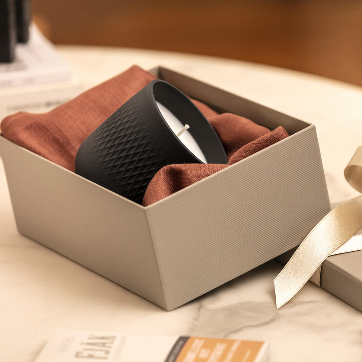 DUFTKERZE CARRÉ PASSION Manufacture Collier Noir schwarz ø 8,5 x 9 cm - Schwarz, Keramik (9cm) - Villeroy & Boch