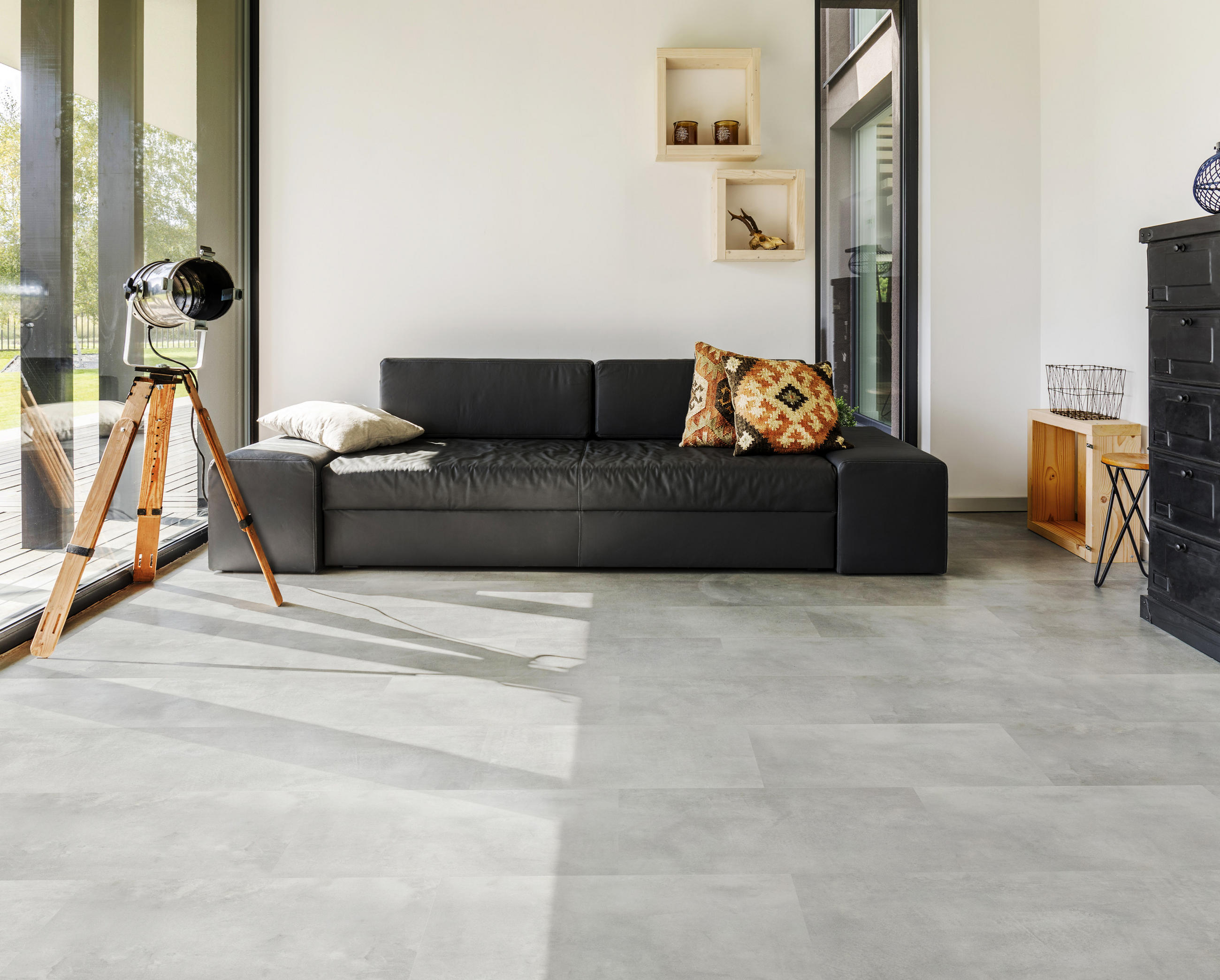 AQUA Click Tiles - Wasserdichte Wandpaneele und Bodenpaneele für Badezimmer - Brighton - grau - 12 Paneele (2,23m²) - Hellgrau, Kunststoff (61/30.5/0.4cm) - Aqua-Step® 