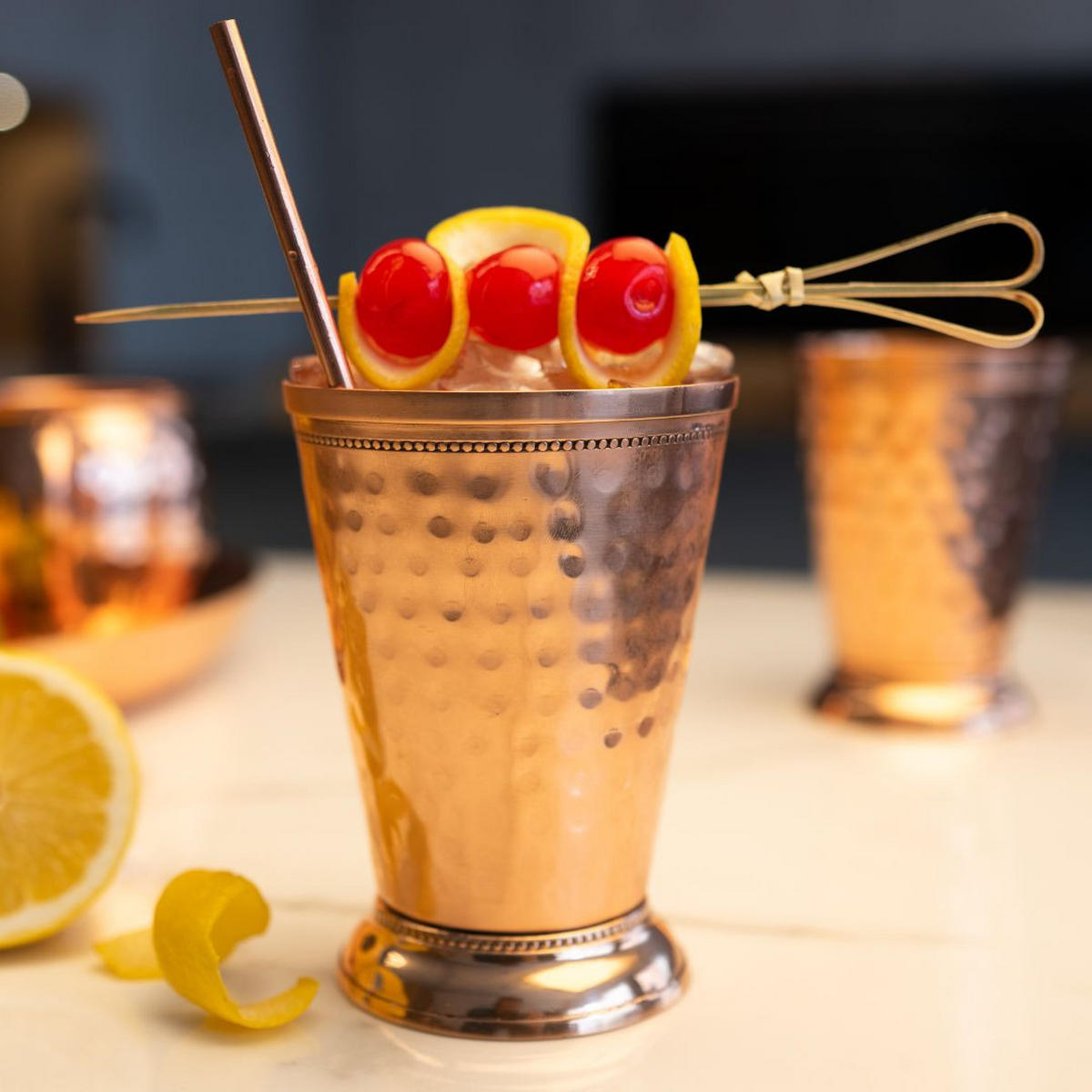 KUPFERBECHER, Cocktailbecher VALIA 4er Set Moscow Mule 470ml + Zubehör - Kupferfarben, Paraffin (9/12/12cm) - Specter & Cup