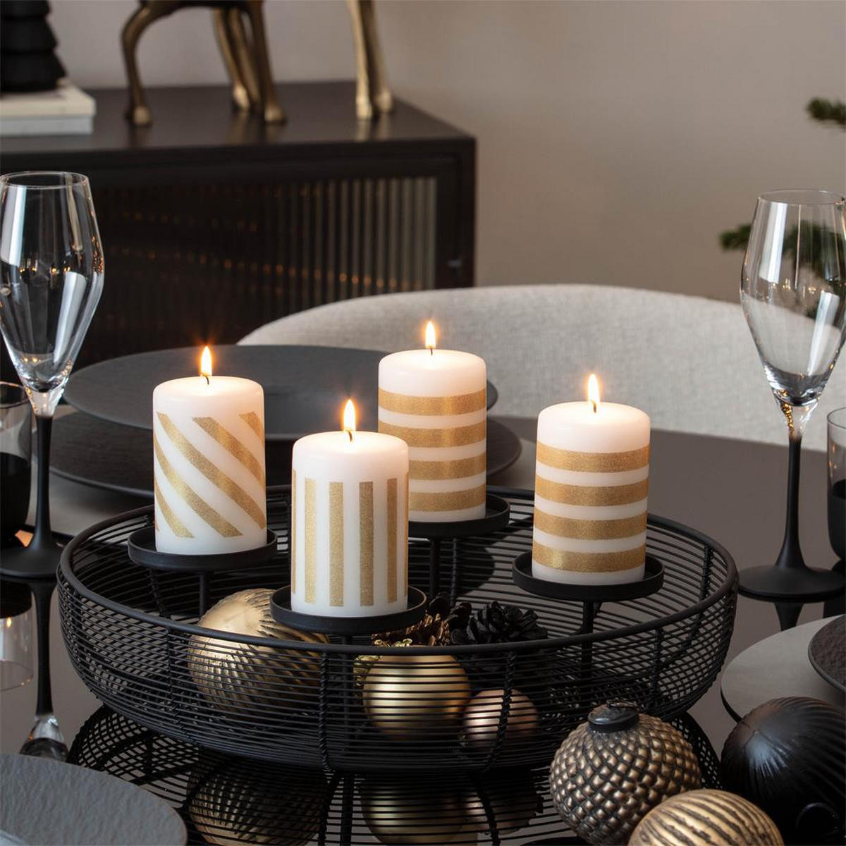 ADVENTSKRANZ Christmas Chic schwarz ø 36 cm - Schwarz, Metall (36/10cm) - Villeroy & Boch