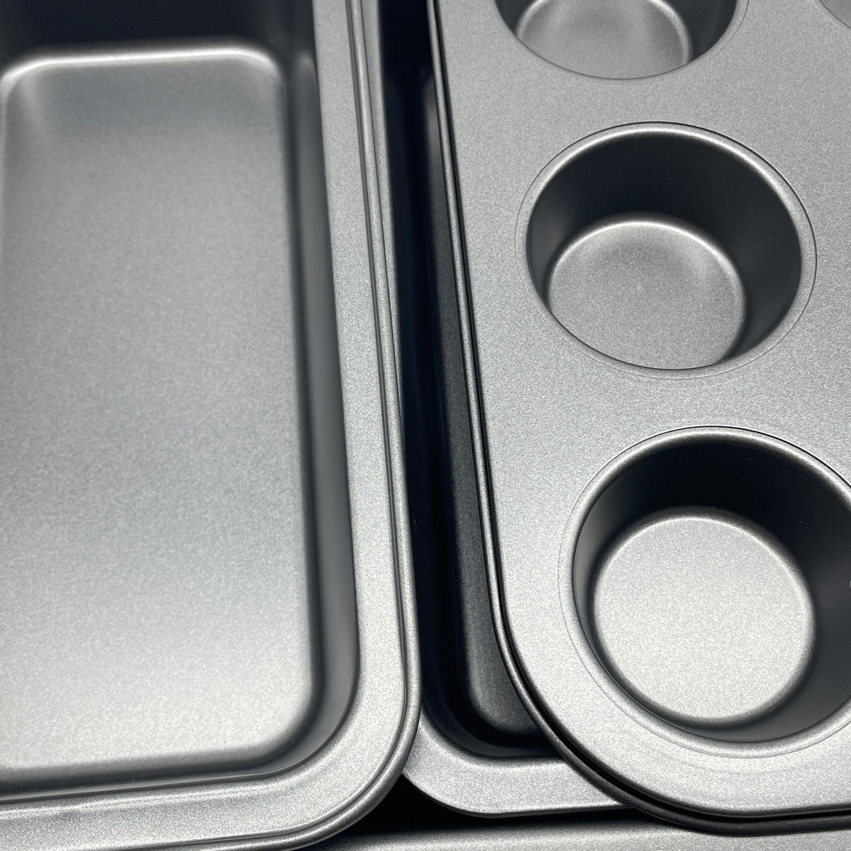 4-DIELNA sada - antracitová, kov - Relaxdays