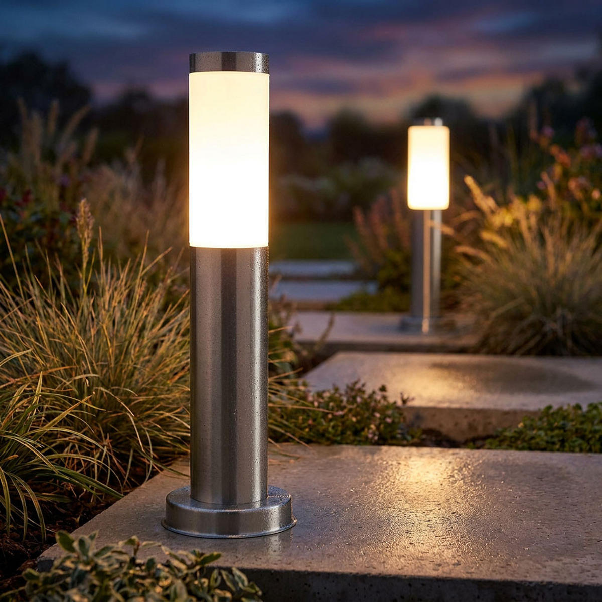 LED WEGELEUCHTE Kunststoff Silber - Silberfarben, Metall (12.7/12.7/45cm)