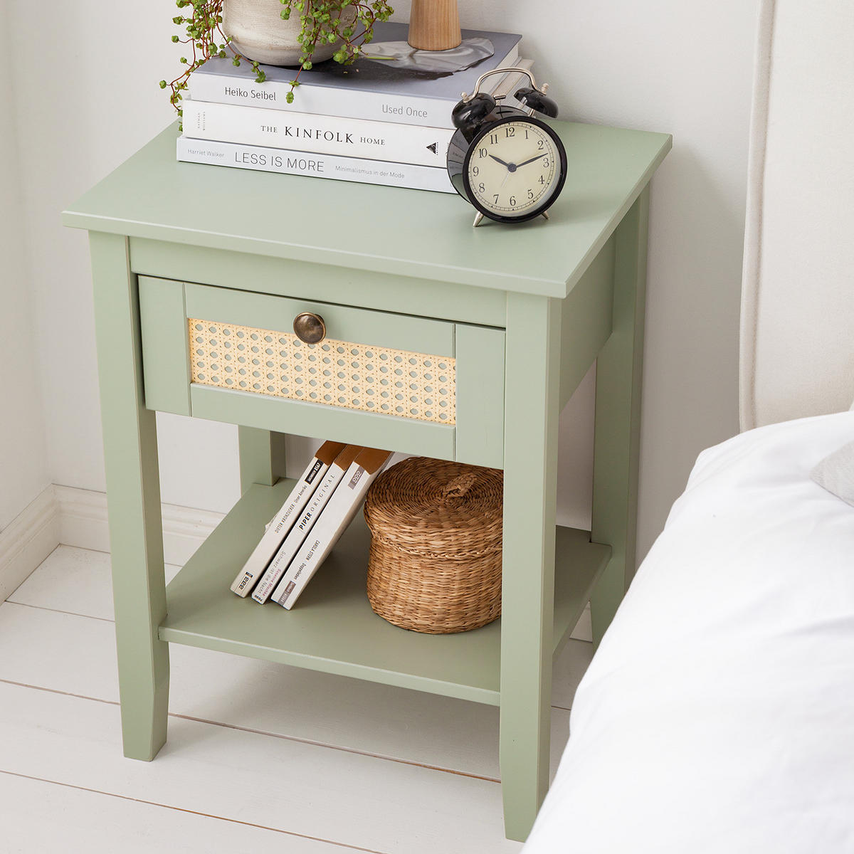 NACHTTISCH - Kiefer massiv / Wiener Geflecht - Olivgrün, Holz (48/60/35cm) - home24