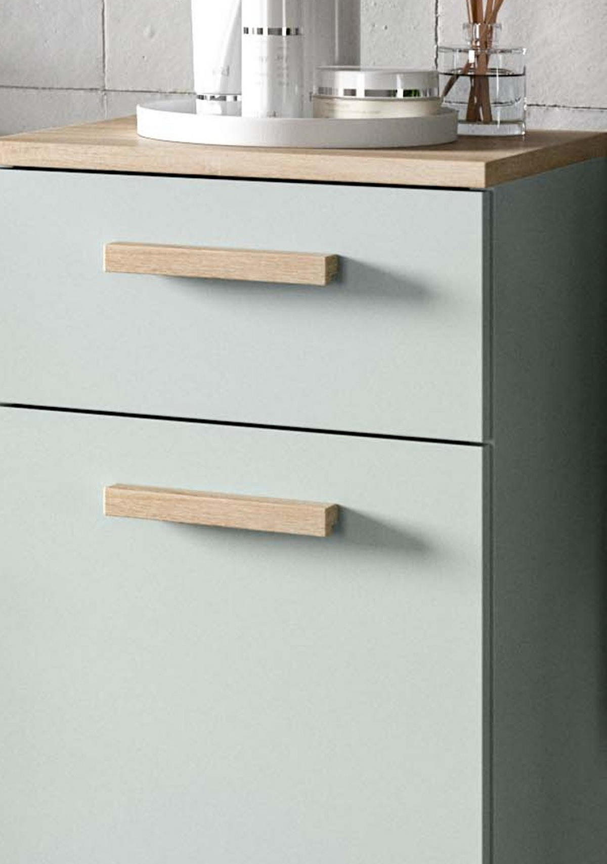 BADSCHRANK grün, Eiche 34 x 87 cm, Badezimmer Kommode skandinavisches Design - Eichefarben/Grün, Holzwerkstoff (34/87/31cm) - Inn.Furn