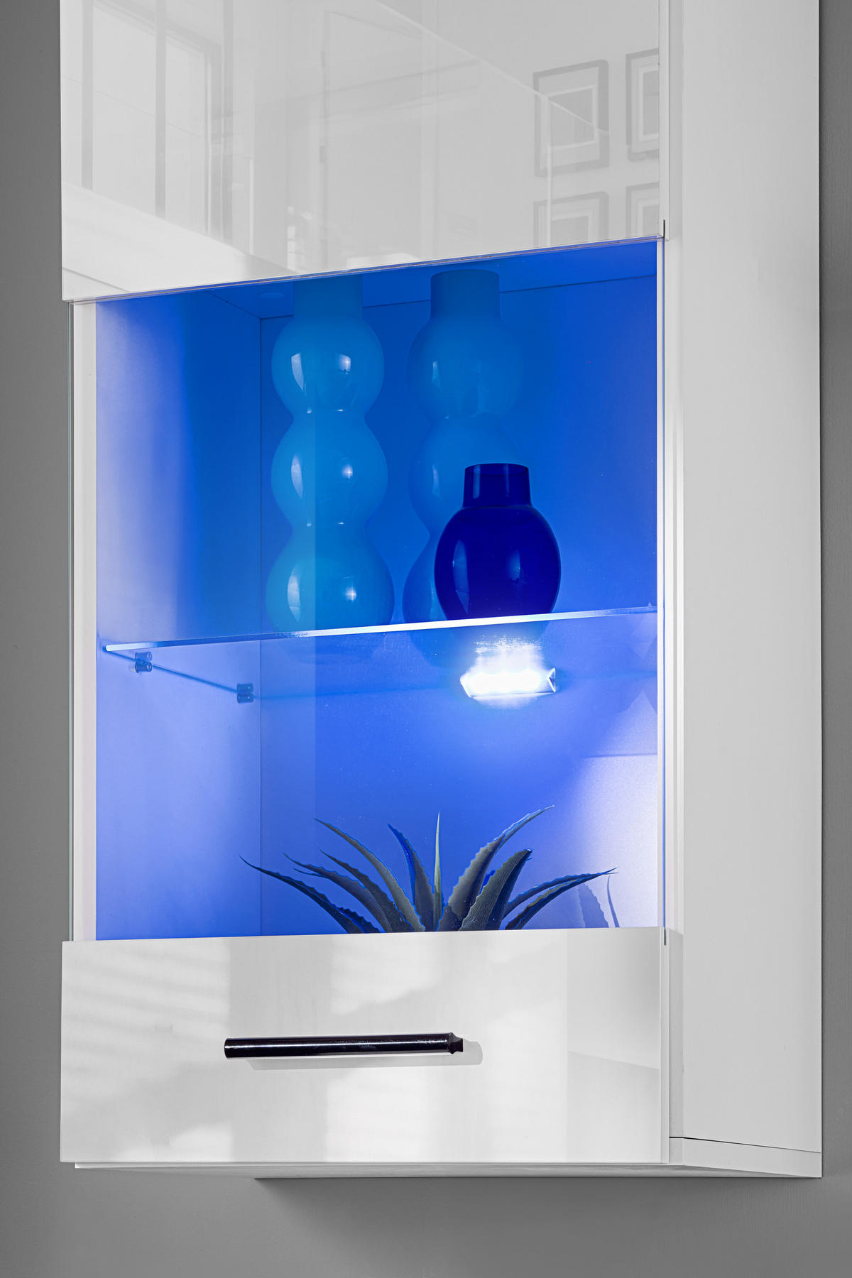 WOHNZIMMERSET VARALLO, 6er-Set, Weiß, Front Hochglanz Weiß , LED Mehrfarbige - Schwarz/Weiß, Glas/Holzwerkstoff (200/190/45cm) - Komodee