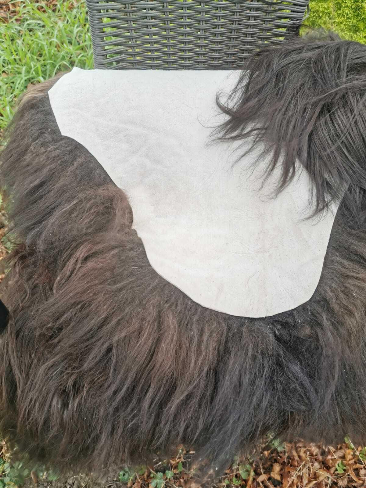 FELL Öko Island Lammfell Schaffell Natur Braun lange Wolle ca. 115 cm - Rotbraun/Dunkelbraun, Fell (65/115cm) - Provellus