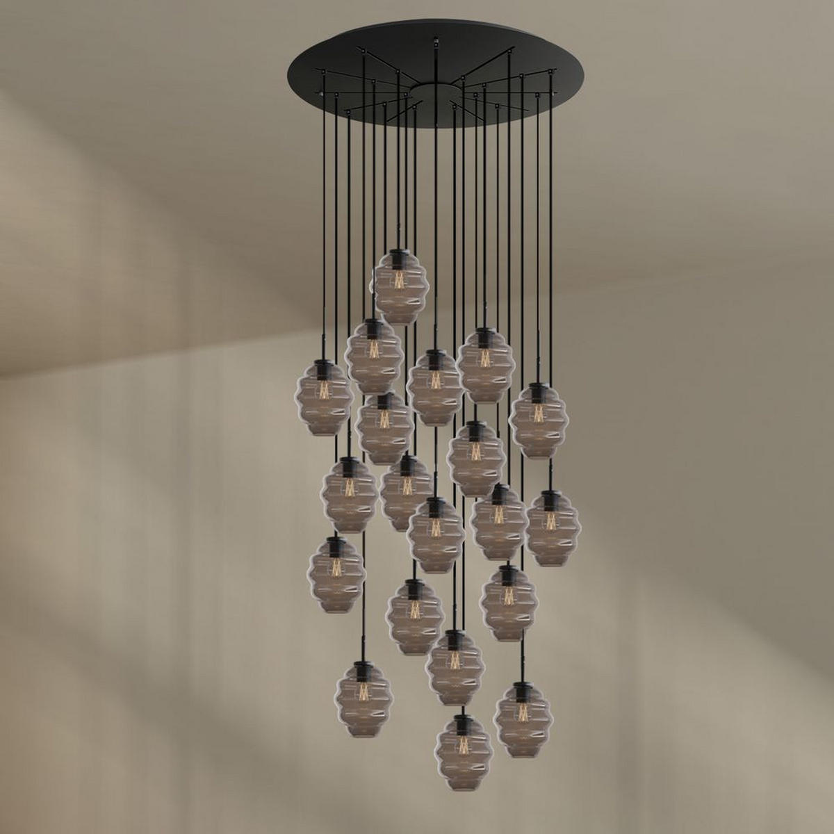 GALERIELEUCHTE Echos 20-flammig Rauch Ø 18cm - Anthrazit/Schwarz, Glas (18/18/20cm) - s.luce