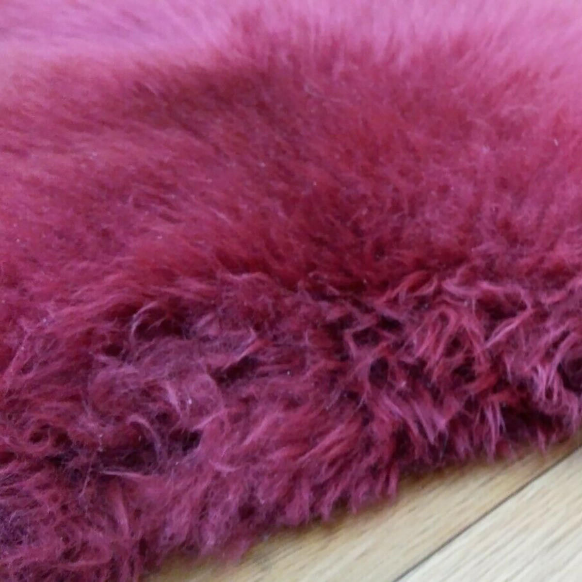 FELL Öko Lammfell Schaffell Bordeaux Rot ca. 125 cm - Bordeaux/Rot, Fell (70/125cm) - Provellus