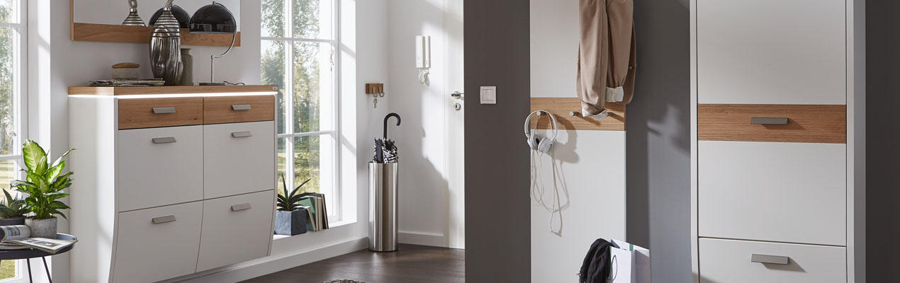 458-2-20-WEB-XXXL-Garderobenserie-Arco-Modern-1270x400-KW34.jpg