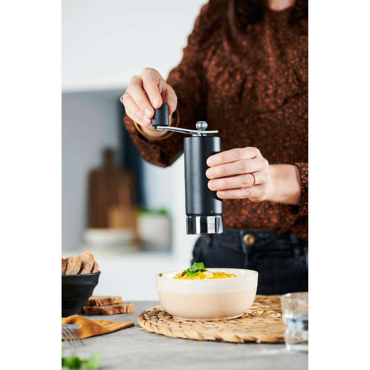 PFEFFERMÜHLE Isen uSelect 18cm Buchenholz Schwarz Stahlmahlwerk - Schwarz, Holz (5.4/18/5.4cm) - PEUGEOT