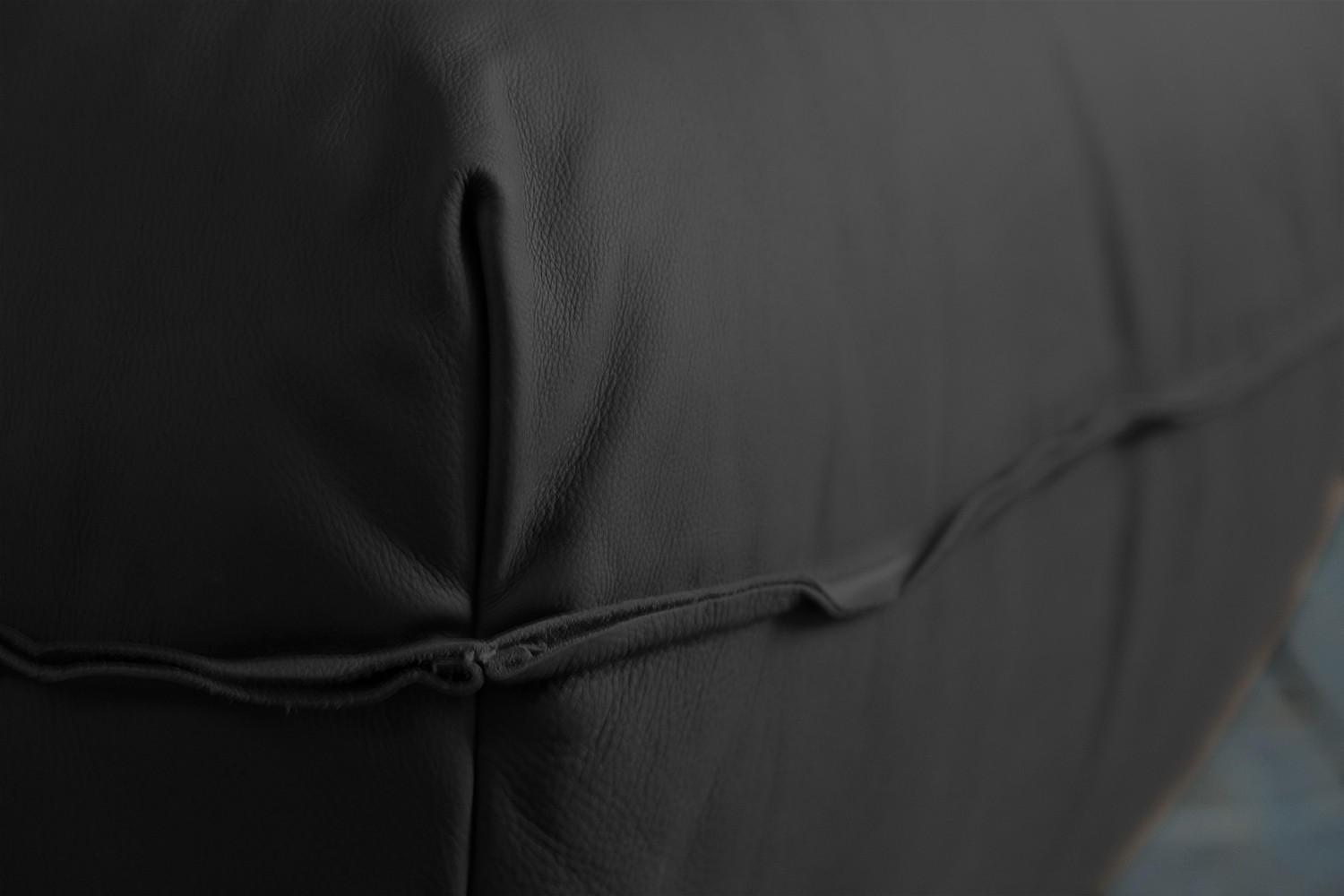 HOCKER DAVITO Schwarz Leder - Schwarz, Leder (102/46/65cm) - KAWOLA
