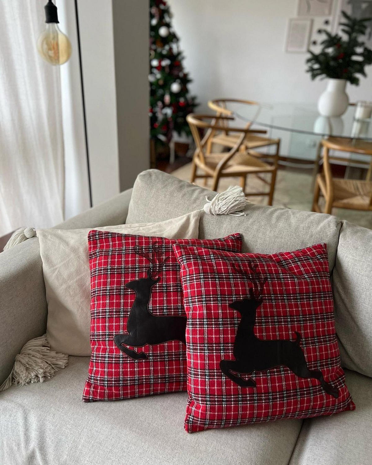 DEKOKISSEN 2er-Set Dunkelrot 45/45 cm Comet - Dunkelrot, Textil (45/45cm) - Beliani