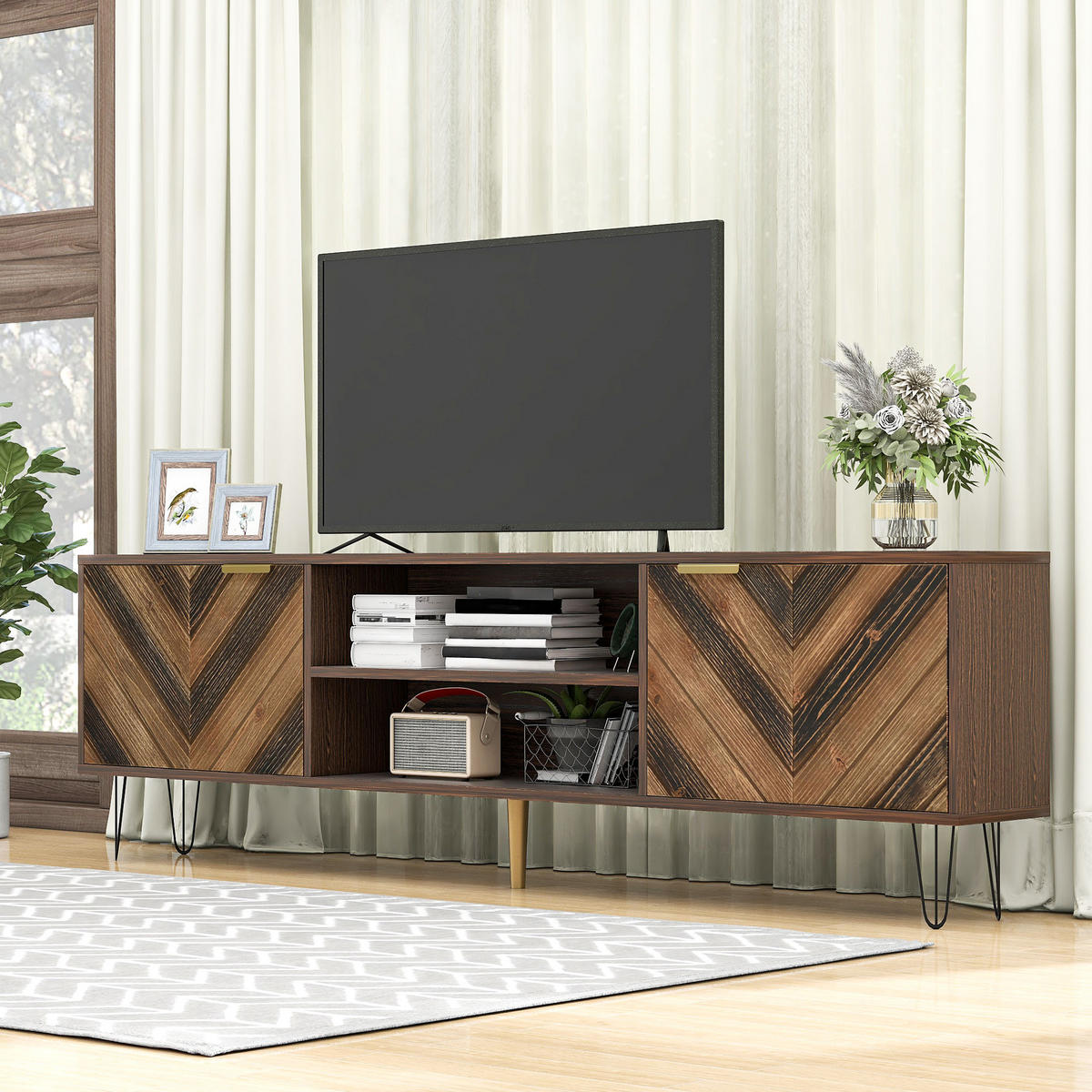 LOWBOARD in Naturfarben TV Schrank mit Türen aus Massivholzfurnier, Goldgriffen und Eisenfüßen, B155/T38/H48cm - Goldfarben/Naturfarben, Holzwerkstoff/Metall (155/48/38cm) - STILVORA