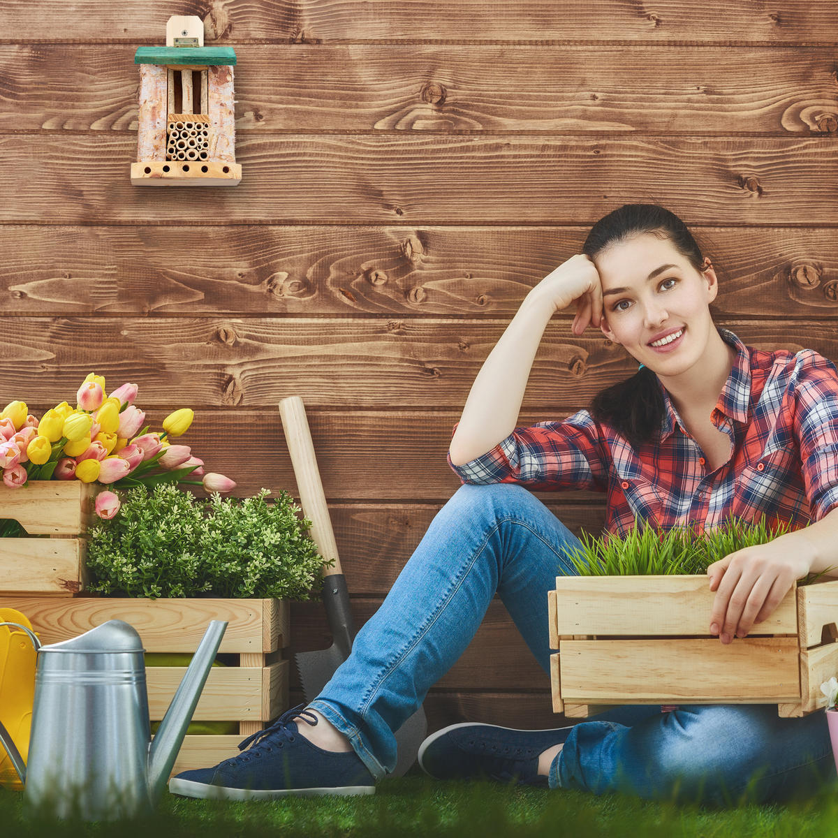 BIENENHOTEL - Hellbraun, Holz (15/25/11.5cm) - Relaxdays