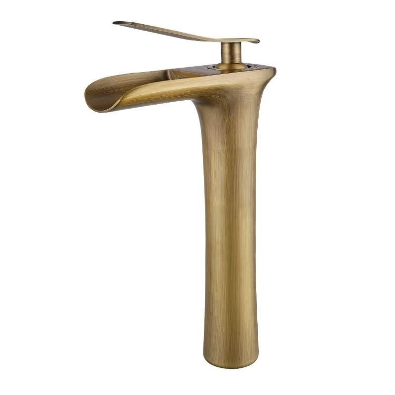 BADEZIMMERARMATUR, 28 cm hoch, goldfarbener Antik-Stil. - Goldfarben, Metall (40.87/7.8/25.8cm) - Vallsero