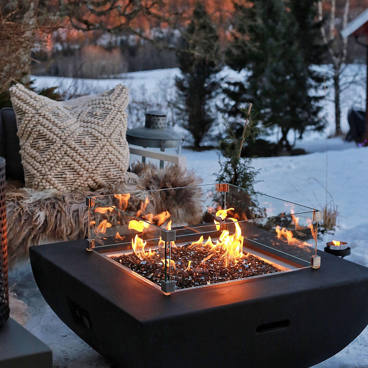 FEUERTISCH Aurora Gasfeuerstelle aus GF-Beton 87/87/36 cm - Schwarz, Naturmaterialien (86/36/86cm) - Elementi