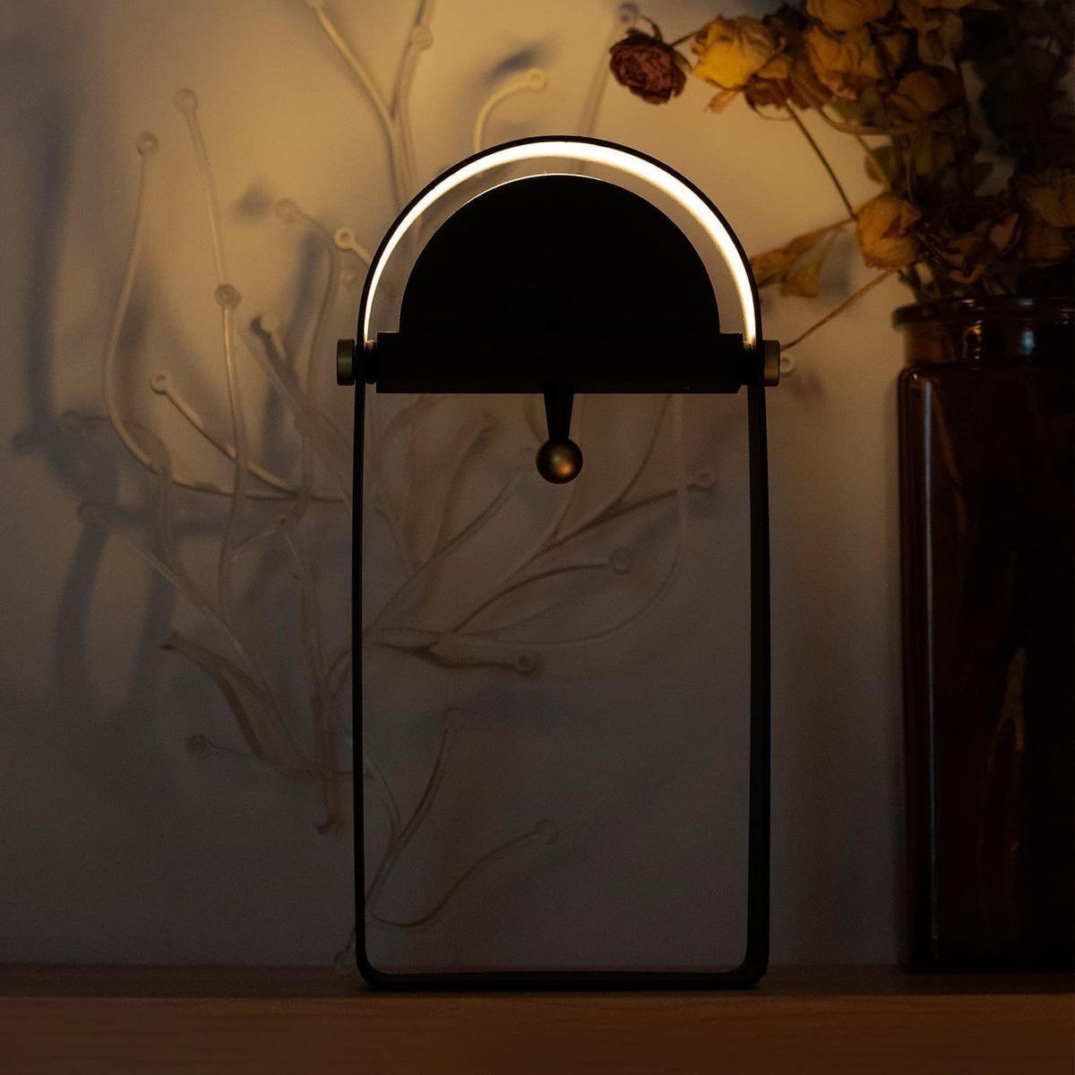 LED stolní lampa Abich 12,5/6/6,5 cm - černá, kov (12.5/6/6.5cm) - Nettlife