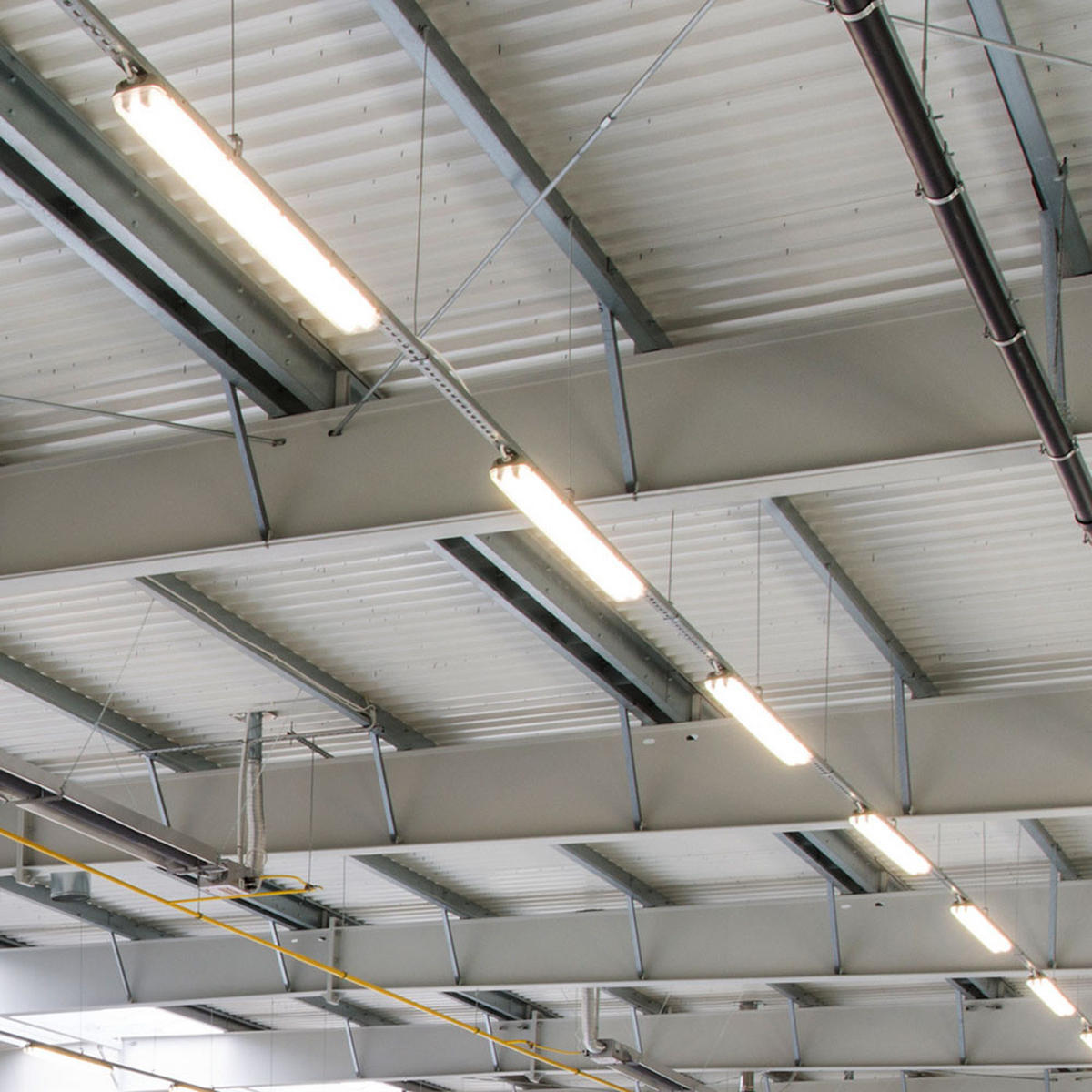 LED DECKENLEUCHTE Weiß Kunststoff 150 cm - Weiß, Kunststoff (150/6.5/5.8cm)