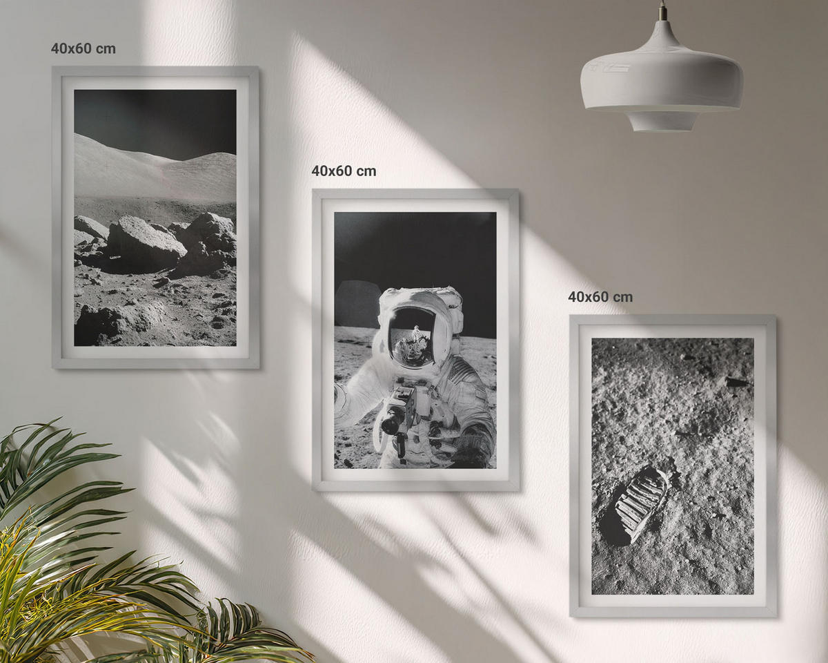 WANDBILDER 3er Set - 40x60 cm Silberner Rahmen - NASA-Fotos vom Mond Astronaut - Silberfarben, Kunststoff (40/60cm) - ArtPrintCave