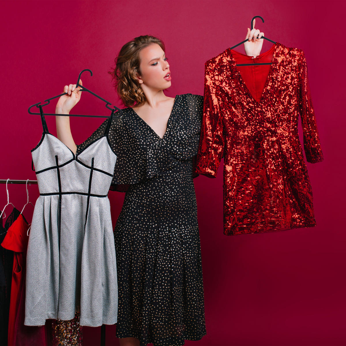 24XVEŠIAKY na šaty - čierna, plast (0.5cm) - Relaxdays