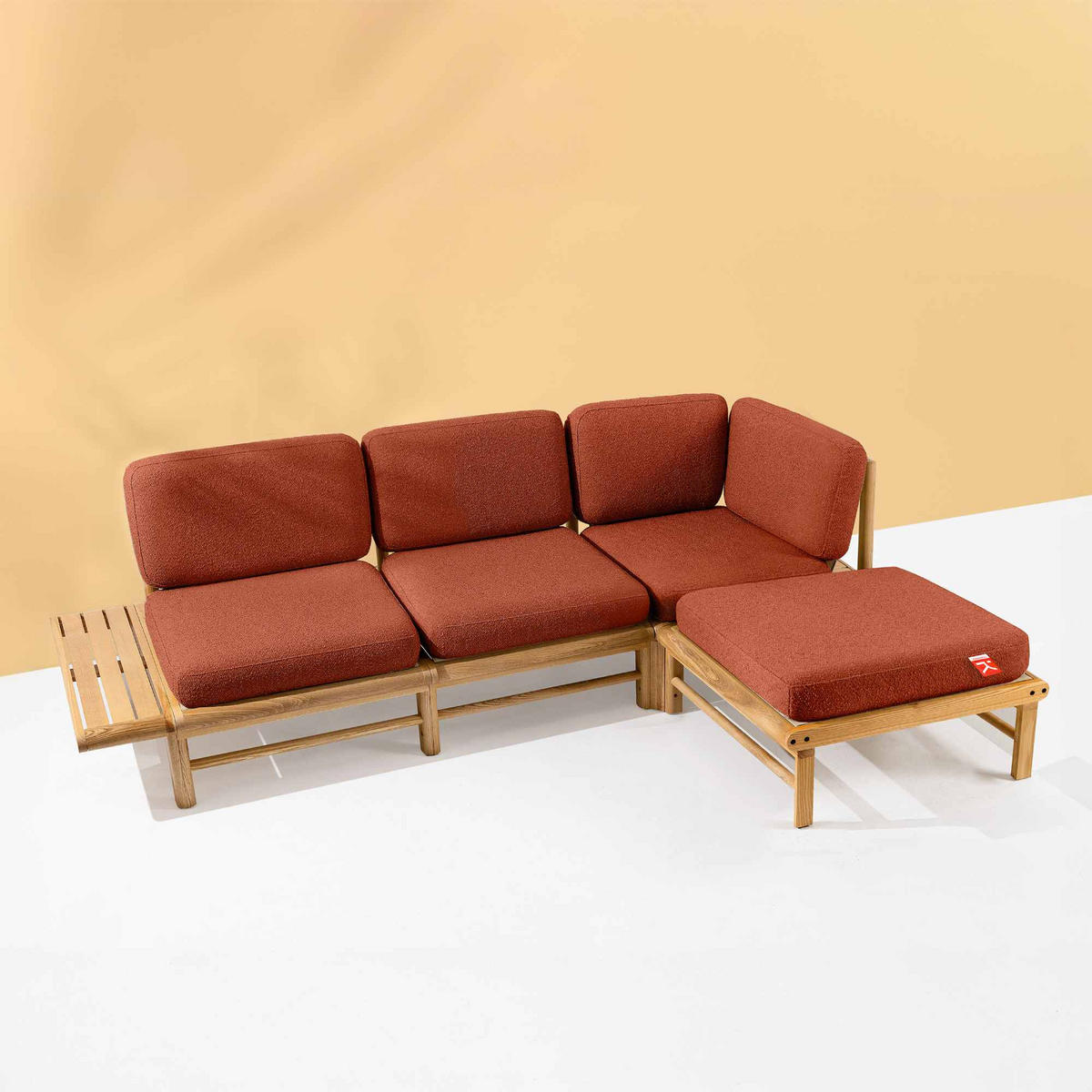 LOUNGESOFA ATREDA rechts - Orange, Holz/Textil (245/74/150cm) - KONSIMO®