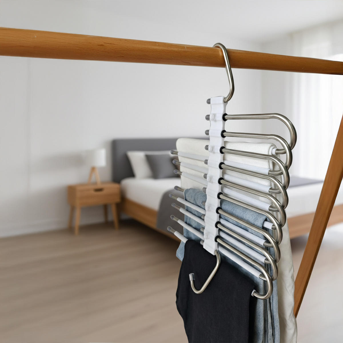 2XVEČNAMENSKI hlačni obešalnik - večbarvno, kovina/umetna masa (24/33/9cm) - Relaxdays