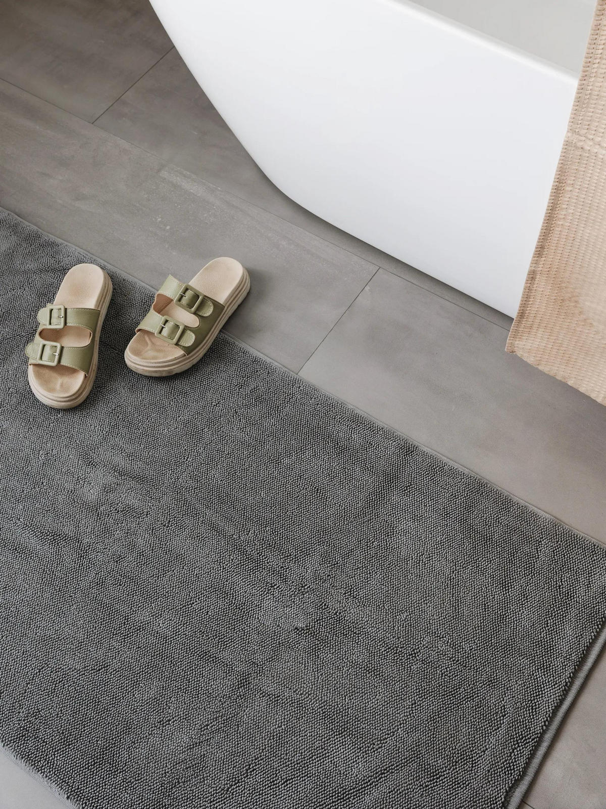 BADEMATTE Ole Anthrazit 70x120 cm - Anthrazit, Naturmaterialien/Textil (70/120cm) - benuta Nest