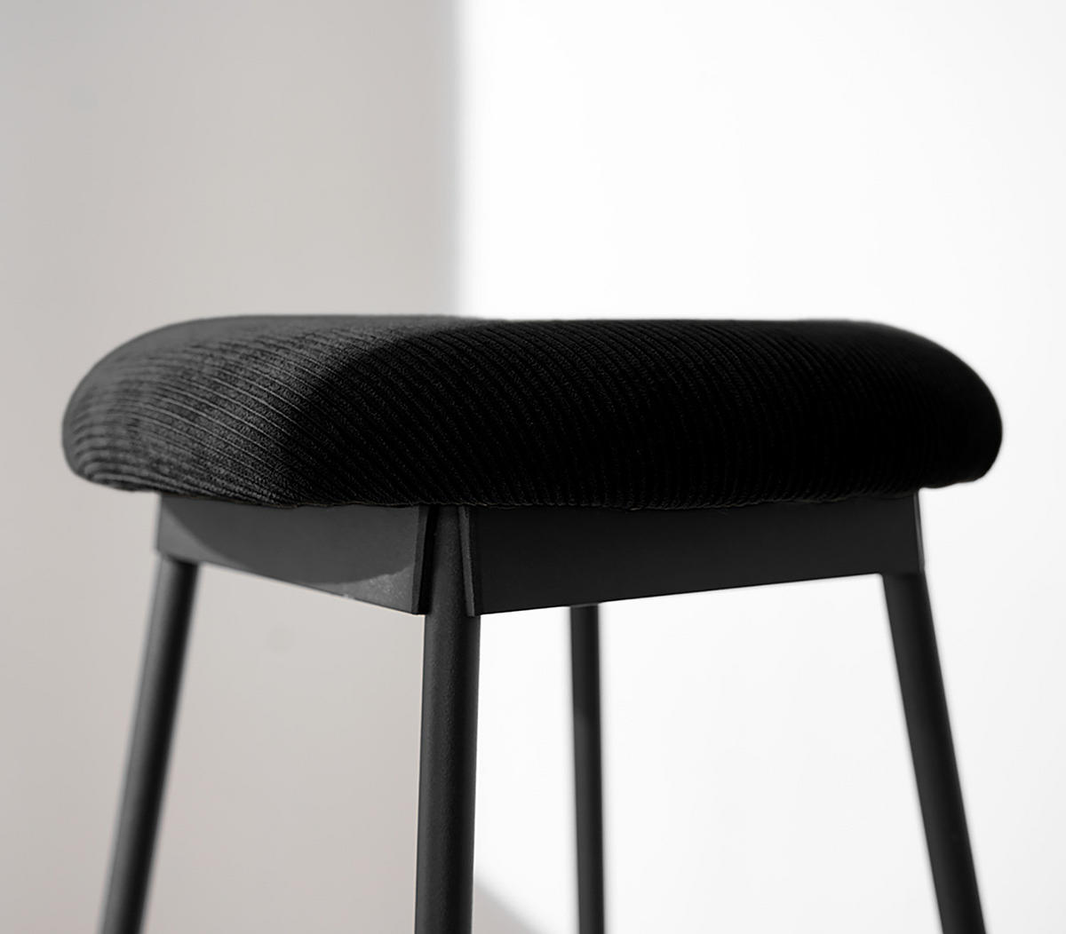 BARHOCKER - Cordstoff - Schwarz, Textil (32/65/32cm) - home24