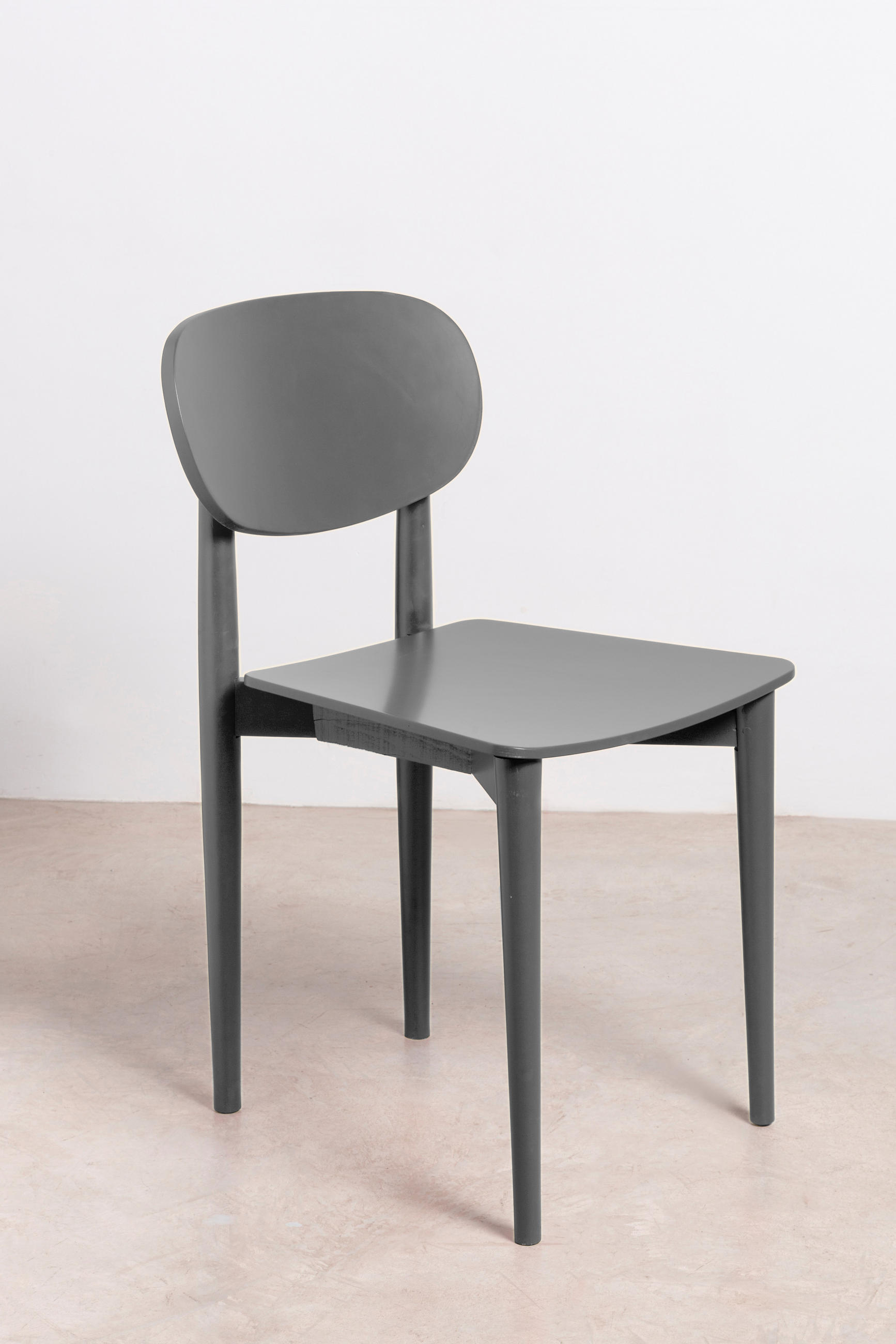 STUHL aus massivem Buchenholz in warmes grau SANDRO - Grau, Holz (43/80/50cm) - RNT By Really Nice Things