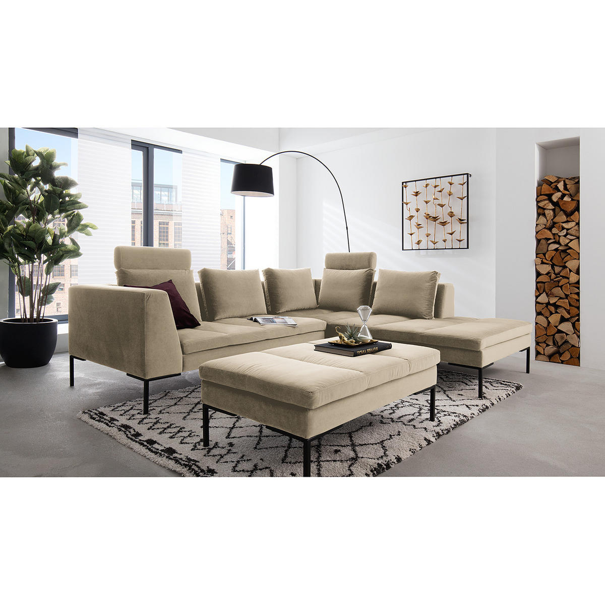 ECKSOFA mit Ottomane - Beige/Schwarz, Textil/Metall (255/230cm) - home24
