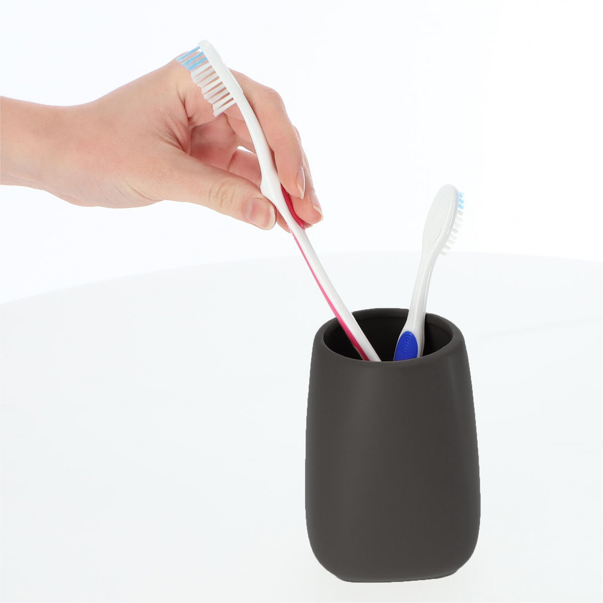 BADEZIMMERTASSE für Zahnpasta und Zahnbürsten, grau - Grau, Keramik (8/11cm) - KADAX