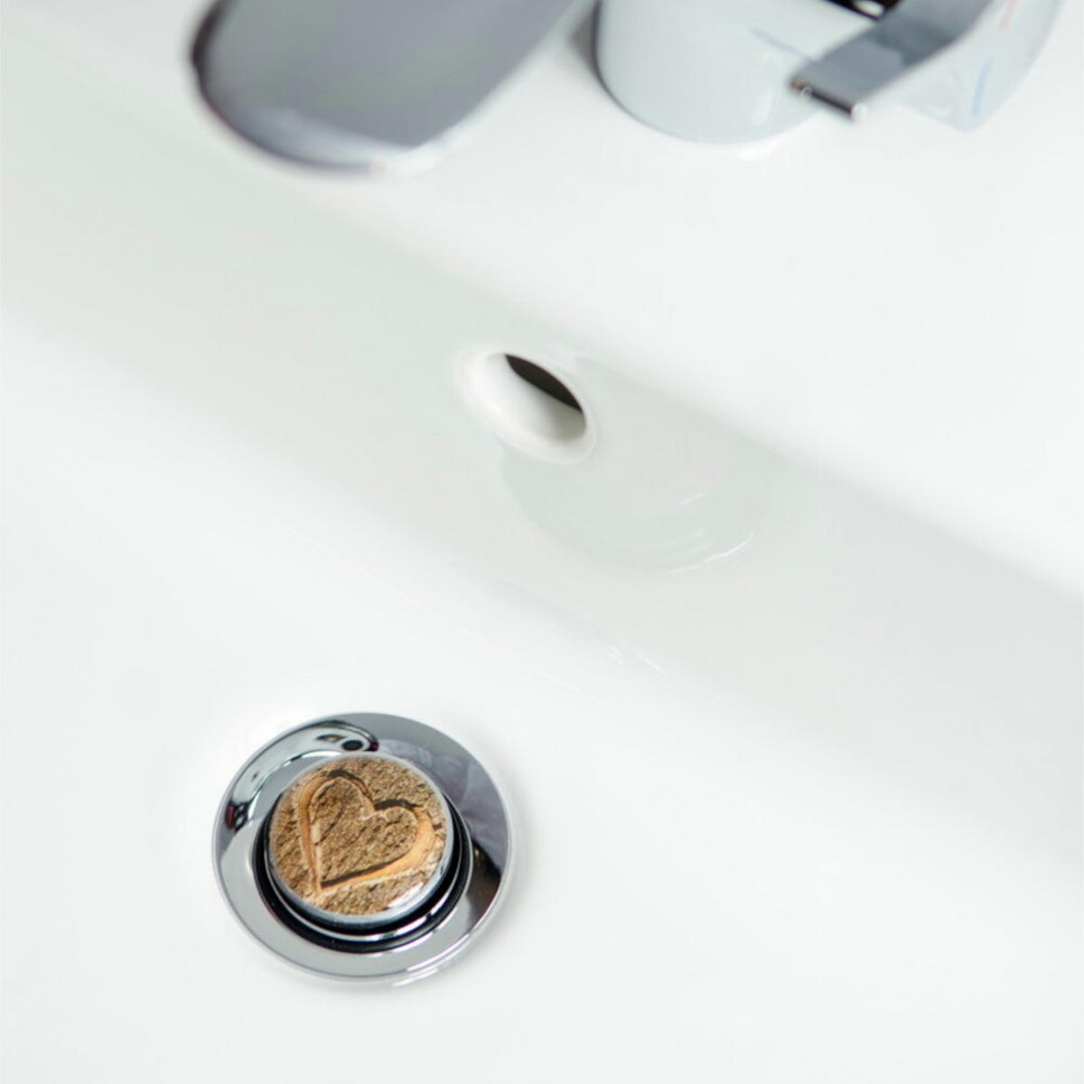 WASCHBECKENSTÖPSEL True Love - Braun, Kunststoff/Metall (4/7/7cm) - Sanilo