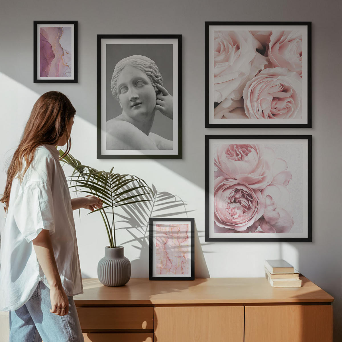 BILDER SET 5er Set - 50x50 cm & 20x30 cm & 40x60 cm Schwarzer Rahmen - Pfingstrosenskulptur einer Frau - Schwarz, Kunststoff (40/60cm) - TULUP
