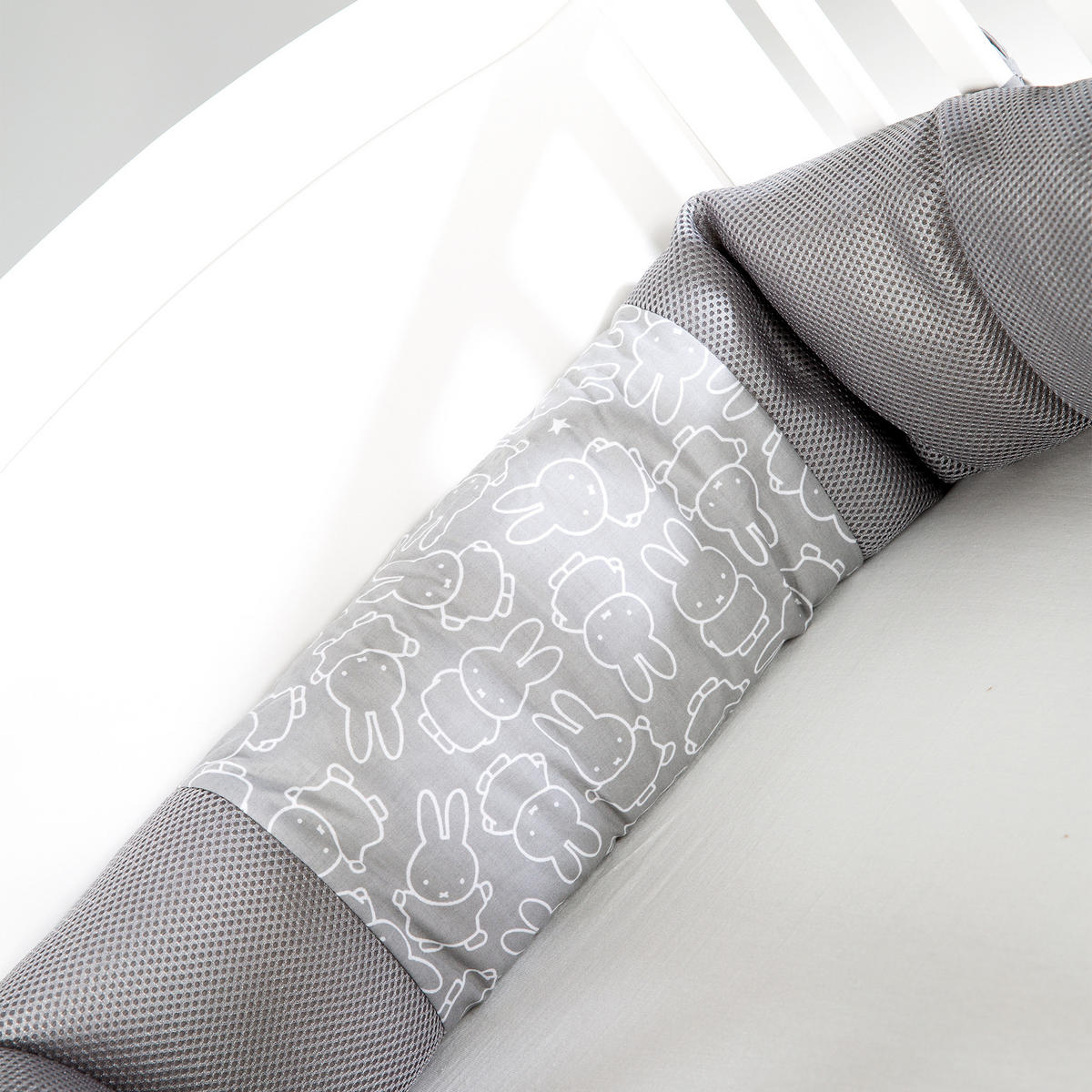 NESTCHEN Miffy Easy Air 'safe asleep' - Grau, Textil (170/4cm) - Roba