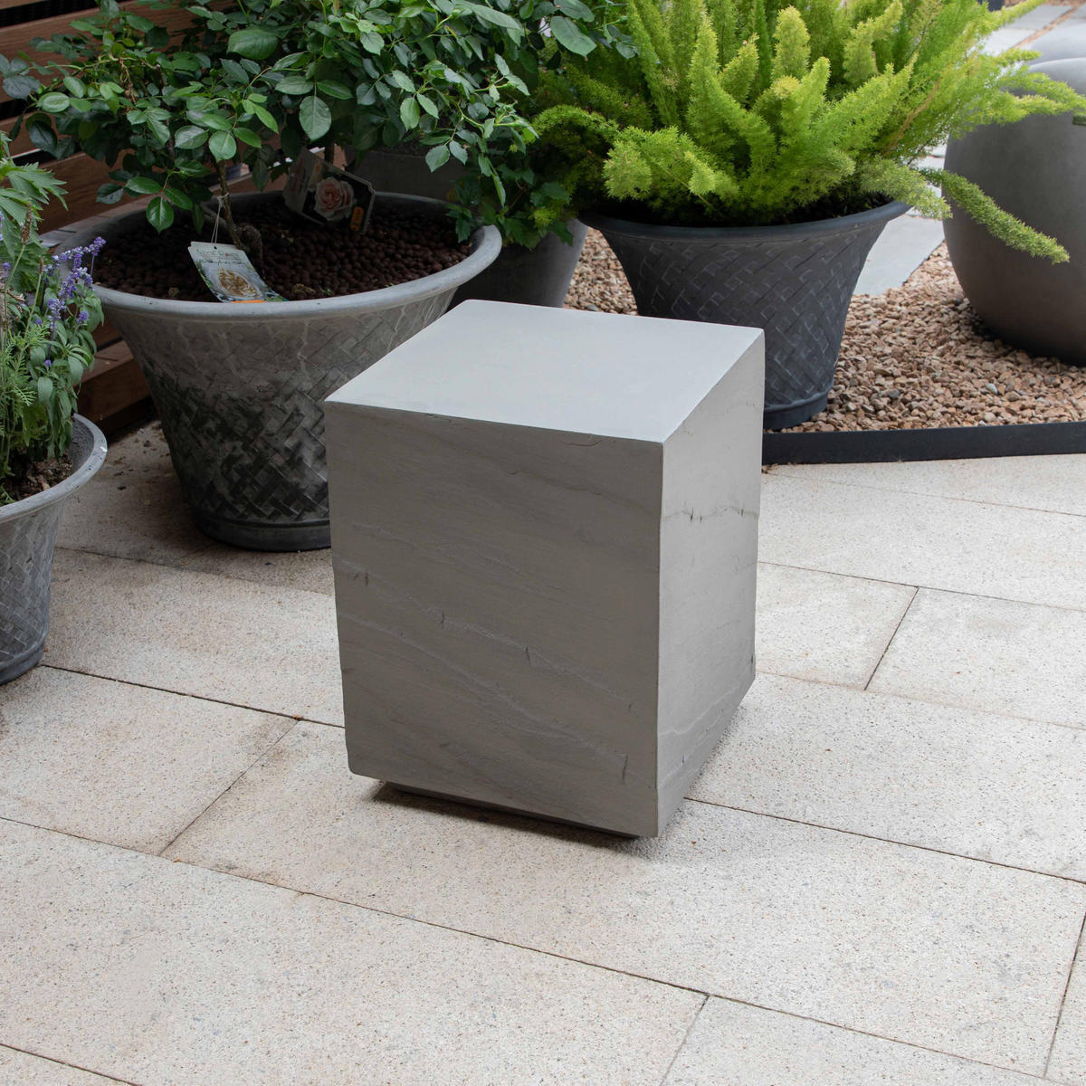 BEISTELLTISCH COLORADO aus GF-Beton, Wetterbeständig, 35x35x46 cm - Grau, Naturmaterialien (35/35/46cm) - Elementi