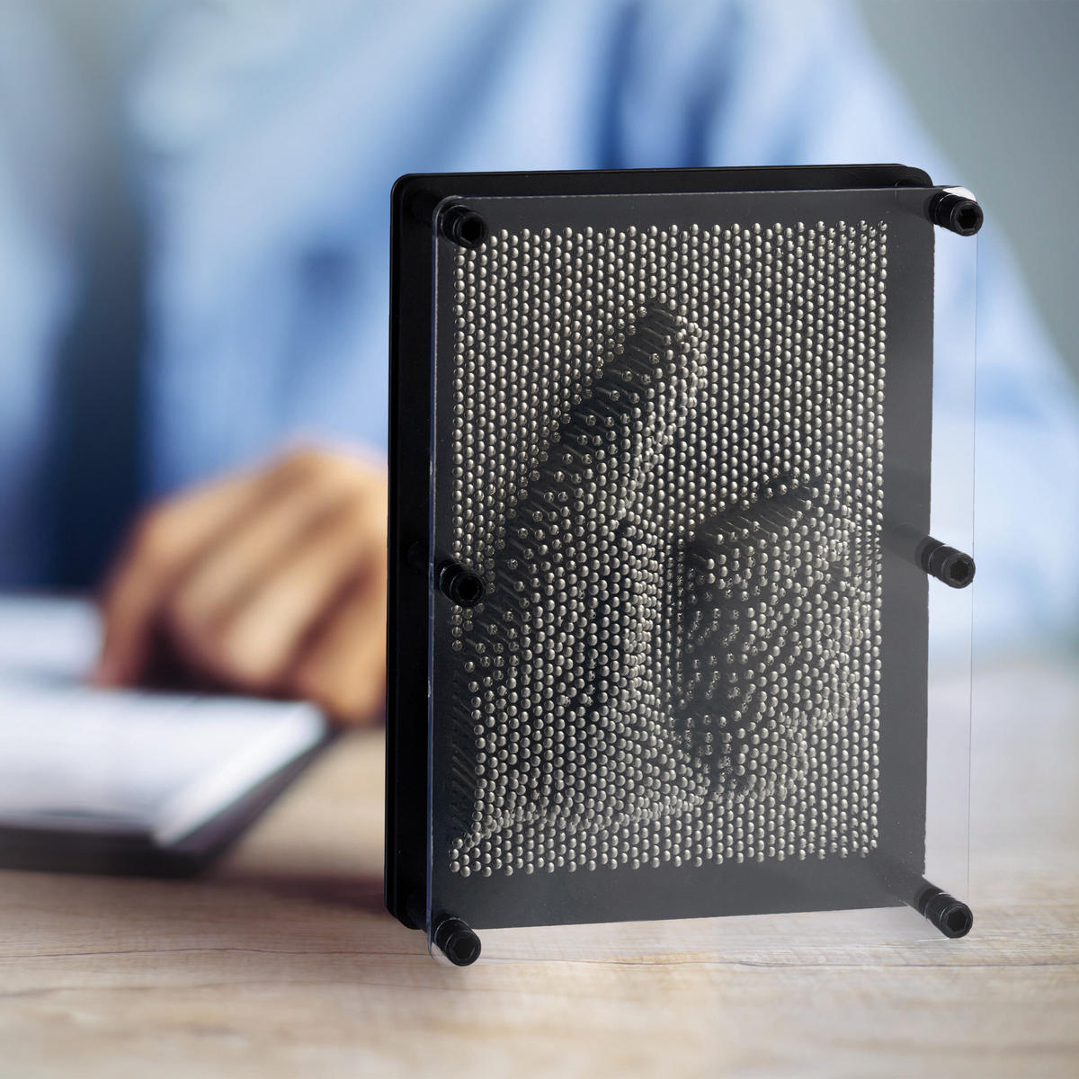 DOSKA na nechty - viacfarebná, kov/plast (13/18/3.5cm) - Relaxdays