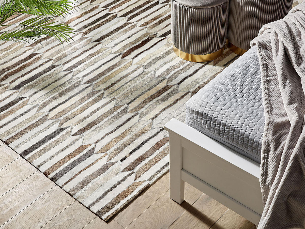 KURZFLOR-TEPPICH Kulalar 200/140 cm - Braun, Fell (140/200cm) - Beliani